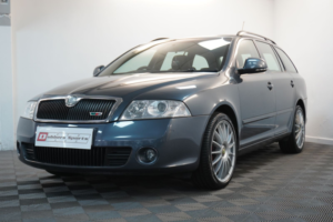 2009 Skoda Octavia 2.0 Tdi Vrs Estate 5dr Diesel Manual Euro 4 (170 Ps) in Grey — image 3