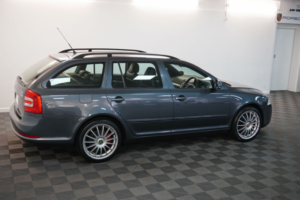2009 Skoda Octavia 2.0 Tdi Vrs Estate 5dr Diesel Manual Euro 4 (170 Ps) in Grey — image 5