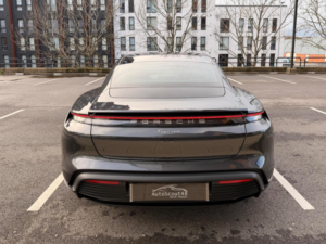 2022 Porsche Taycan Performance Plus 93.4kwh Auto Rwd 4dr (11kw Charger) in Grey — image 3