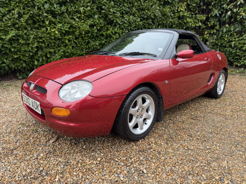 1998 MG Mgf 1.8 I in Red — image 1