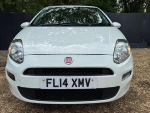 2014 Fiat Punto 1.2 Pop Euro 6 5dr in White — image 3