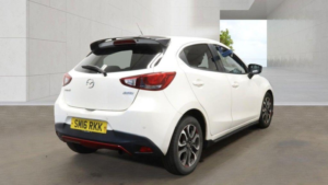 2016 Mazda Mazda2 1.5 Skyactiv-G Sport Black Euro 6 (s/s) 5dr in White — image 5