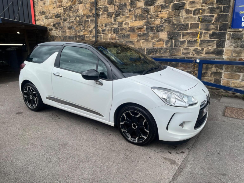 2013 Citroen Ds3 1.6 E-Hdi Airdream Dstyle Plus Euro 5 (s/s) 3dr in White — image 1