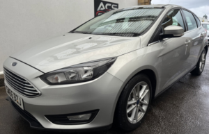 2016 Ford Focus 1.0t Ecoboost Zetec Hatchback 5dr Petrol Auto Euro 6 (s/s) (125 Ps) in Multicolour — image 2