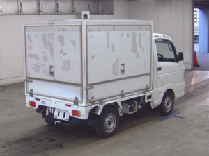 2015 Suzuki Carry Chiller Truck in White — image 5