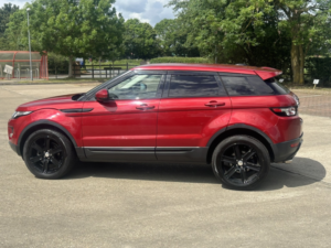 2013 Land Rover Range Rover Evoque 2.2 Sd4 Pure Tech in Red — image 5