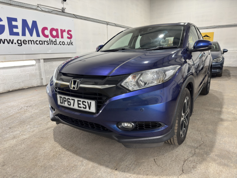 2018 Honda Hr-V 1.6 I-Dtec Se Navi in Blue — image 1
