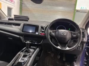 2018 Honda Hr-V 1.6 I-Dtec Se Navi in Blue — image 2