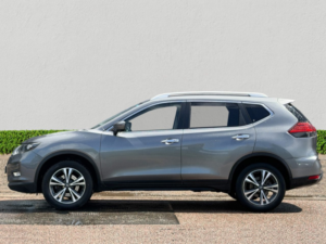 2018 Nissan X-Trail 1.6 Dig-T N-Connecta SUV 5dr Petrol Manual Euro 6 (s/s) (163 Ps) in Grey — image 4
