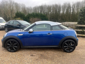 2012 MINI Coupe 1.6 Cooper S Euro 5 (s/s) 2dr in Blue — image 5