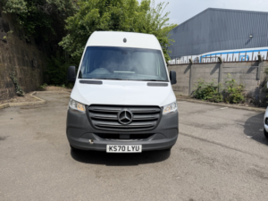 2021 Mercedes-Benz Sprinter 2.0 315 Cdi Progressive in White — image 3