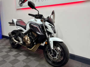 2018 Honda Cb650f 650 Euro 4 in White — image 3
