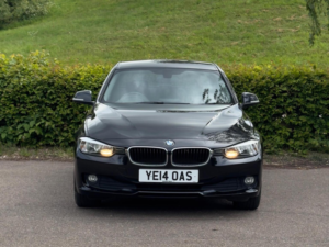 2014 BMW 3 Series 2.0 320d Se Euro 5 (s/s) 4dr in Black — image 3
