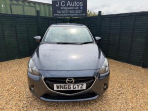 2016 Mazda Mazda2 1.5 Skyactiv-G Se-L Euro 6 (s/s) 5dr in Grey — image 2