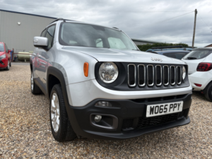 2016 Jeep Renegade 2.0 Renegade My16 2.0 Multijet Ii 140hp 4WD Longitude in Grey — image 2