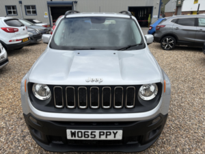 2016 Jeep Renegade 2.0 Renegade My16 2.0 Multijet Ii 140hp 4WD Longitude in Grey — image 4
