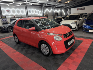 2016 Citroen C1 1.0 Vti Feel in Orange — image 6