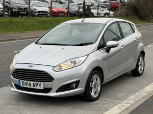 2014 Ford Fiesta 1.6 Zetec in Silver — image 6