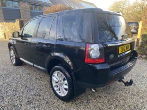 2012 Land Rover Freelander 2 2 2.2 Td4 150hp Xs 4drive in Black — image 4