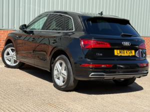 2018 Audi Q5 2.0 Tdi S Line S Tronic Quattro Euro 6 (s/s) 5dr in Black — image 4