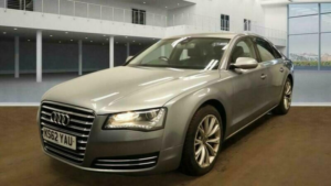 2013 Audi A8 3.0 Tdi V6 Se Executive Tiptronic Quattro Euro 5 (s/s) 4dr in Grey — image 3