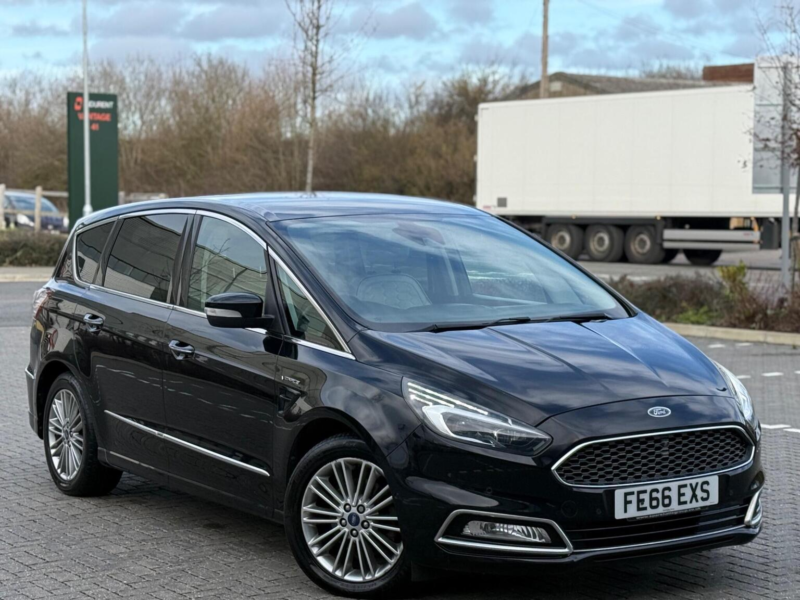 2016 Ford S-Max 2.0 Tdci Vignale Powershift Euro 6 (s/s) 5dr in Black — image 1