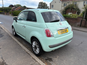 2014 Fiat 500 1.2 500 1.2 69hp Lounge in Green — image 4