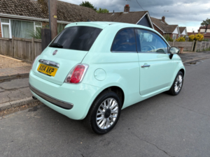 2014 Fiat 500 1.2 500 1.2 69hp Lounge in Green — image 6