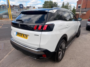 2018 Peugeot 3008 1.2 Puretech Gt Line Euro 6 (s/s) 5dr in White — image 3