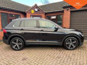 2017 Volkswagen Tiguan 1.4 Tsi Se Navigation Euro 6 (s/s) 5dr in Black — image 6