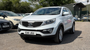 2011 Kia Sportage 1.7 Crdi Ecodynamics 1 2WD Euro 5 (s/s) 5dr in White — image 3
