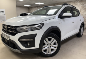 2022 Dacia Sandero Stepway 1.0 Tce Comfort Hatchback 5dr Petrol Manual Euro 6 (s/s) (90 Ps) in Multicolour — image 2