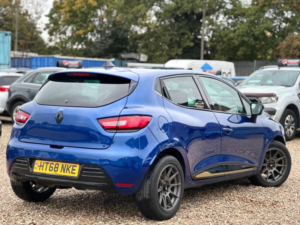 2019 Renault Clio 0.9 Tce Iconic Euro 6 (s/s) 5dr in Blue — image 3