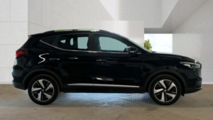 2023 MG MG Zs 72.6kwh Trophy Long Range SUV 5dr Electric Auto (156 Ps) in Black — image 5