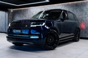 2023 Land Rover Range Rover 3.0 D350 Mhev Autobiography Auto 4WD Euro 6 (s/s) 5dr in Blue — image 4