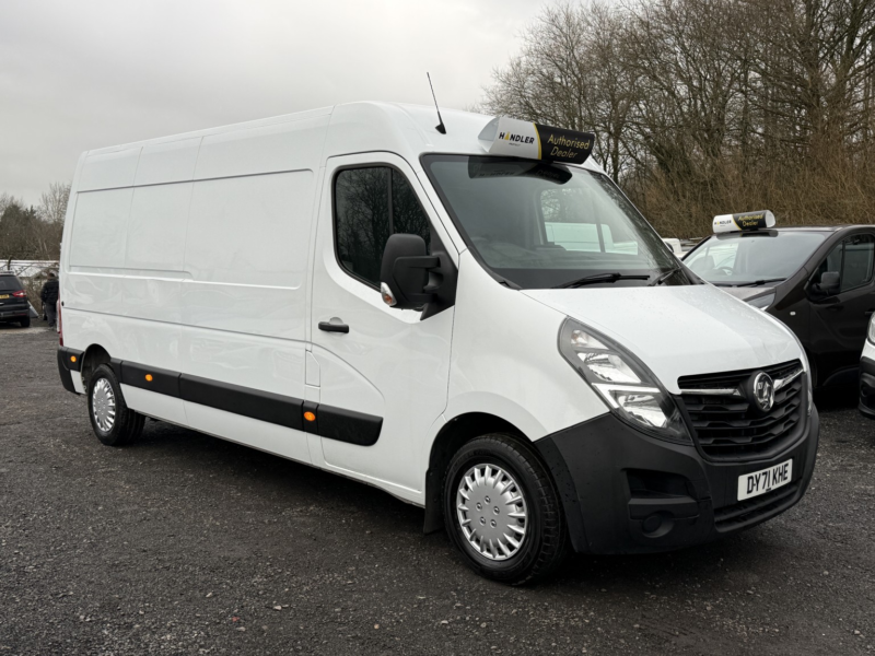 2021 Vauxhall Movano 2.3 Cdti 3500 Biturbo Edition in White — image 1