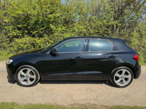 2020 Audi A1 1.5 Tfsi 35 Sport Sportback S Tronic Euro 6 (s/s) 5dr in Black — image 3
