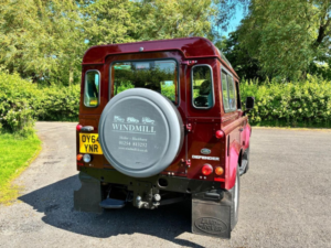 2014 Land Rover Defender 2.2 Tdci Xs Station Wagon Double Cab 3dr Diesel Manual 4WD Swb Euro 5 (122 Ps) in Red — image 3