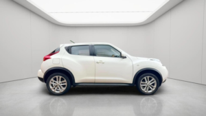 2013 Nissan Juke 1.6 Acenta Euro 5 (s/s) 5dr in White — image 4