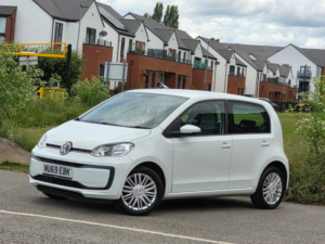 2019 Volkswagen Up! 1.0 Move Up! Hatchback 5dr Petrol Manual Euro 6 (s/s) (60 Ps) in White — image 3