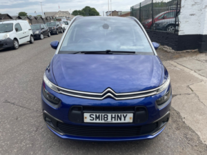 2018 Citroen C4 Picasso 1.6l C4 Grand Picasso Feel Blue Hdi S/s MPV 5dr Diesel Manual Euro 6 (118 Bhp) in Blue — image 2