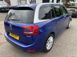 2018 Citroen C4 Picasso 1.6l C4 Grand Picasso Feel Blue Hdi S/s MPV 5dr Diesel Manual Euro 6 (118 Bhp) in Blue — image 4
