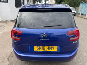 2018 Citroen C4 Picasso 1.6l C4 Grand Picasso Feel Blue Hdi S/s MPV 5dr Diesel Manual Euro 6 (118 Bhp) in Blue — image 5