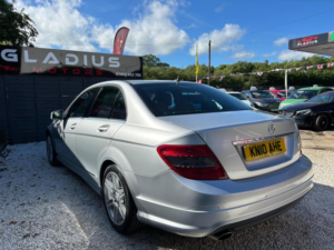 2010 Mercedes-Benz C Class 1.8 C250 Blueefficiency Sport Auto Euro 5 4dr in Silver — image 4