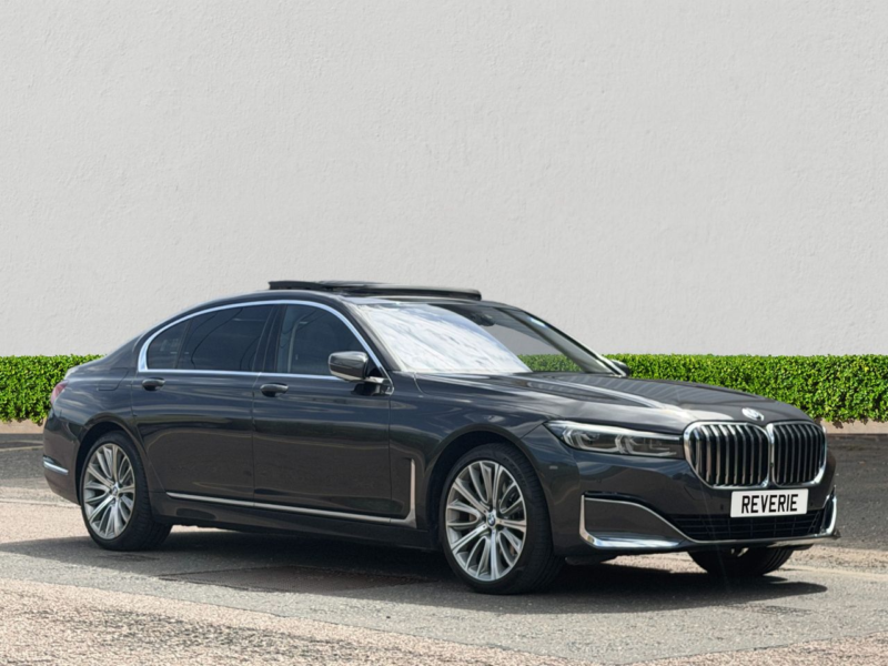 2021 BMW 7 Series 3.0 745le 12kwh Saloon 4dr Petrol Plug-In Hybrid Auto Xdrive Euro 6 (s/s) (394 Ps) in Grey — image 1
