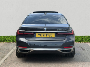 2021 BMW 7 Series 3.0 745le 12kwh Saloon 4dr Petrol Plug-In Hybrid Auto Xdrive Euro 6 (s/s) (394 Ps) in Grey — image 6