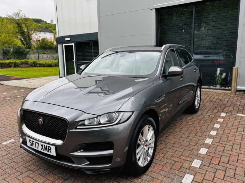 2017 Jaguar F-Pace 2.0 D180 Portfolio in Grey — image 1