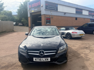2016 Mercedes-Benz C Class 2.0 C200 Se in Black — image 2