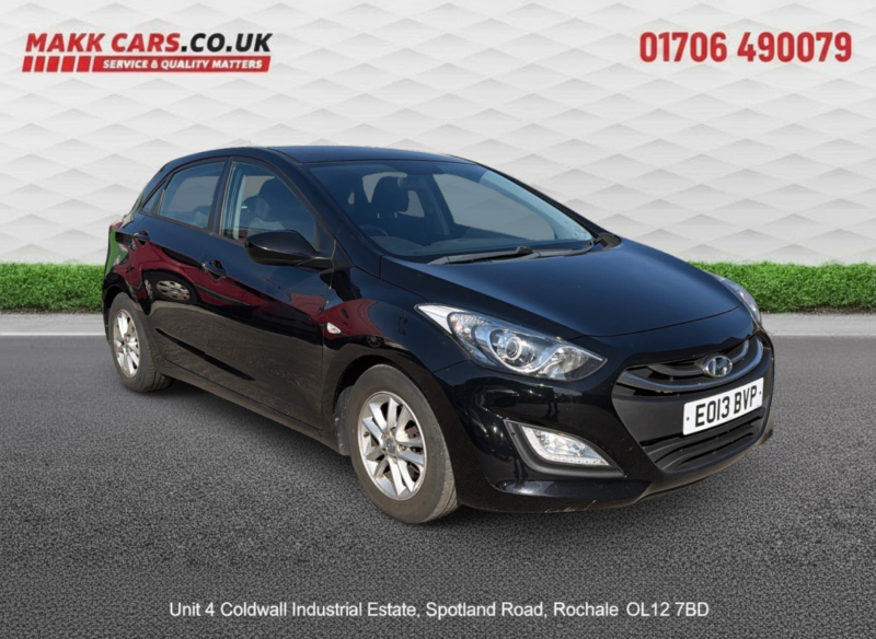 2013 Hyundai I30 1.6 Crdi Blue Drive Active in Black — image 1