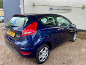 2011 Ford Fiesta 1.3 Edge in Blue — image 4